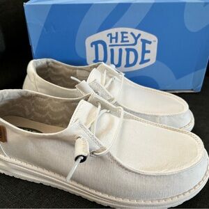 Hey Dudes Womens US Size 9